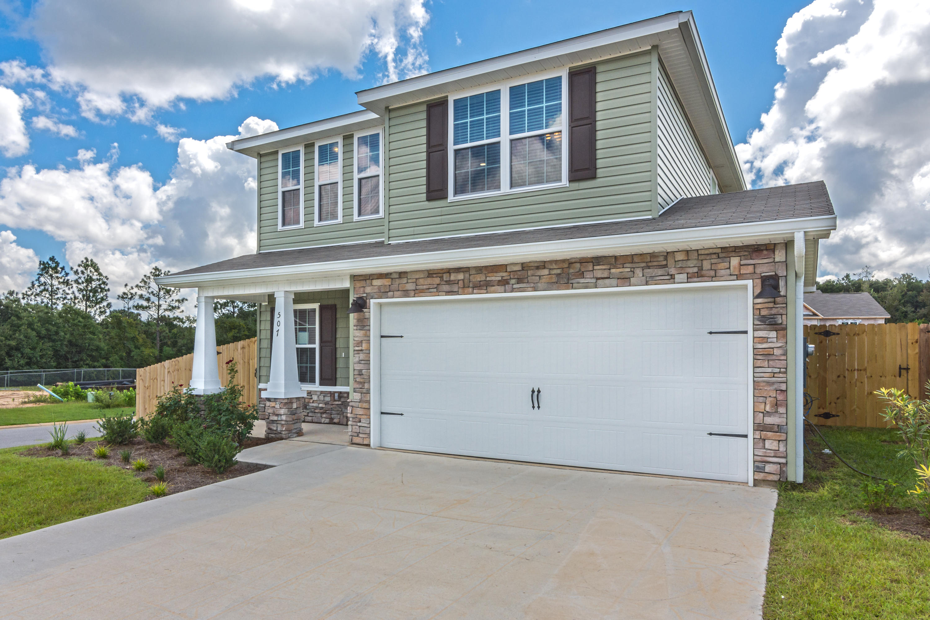 STILLWELL ESTATES - Residential