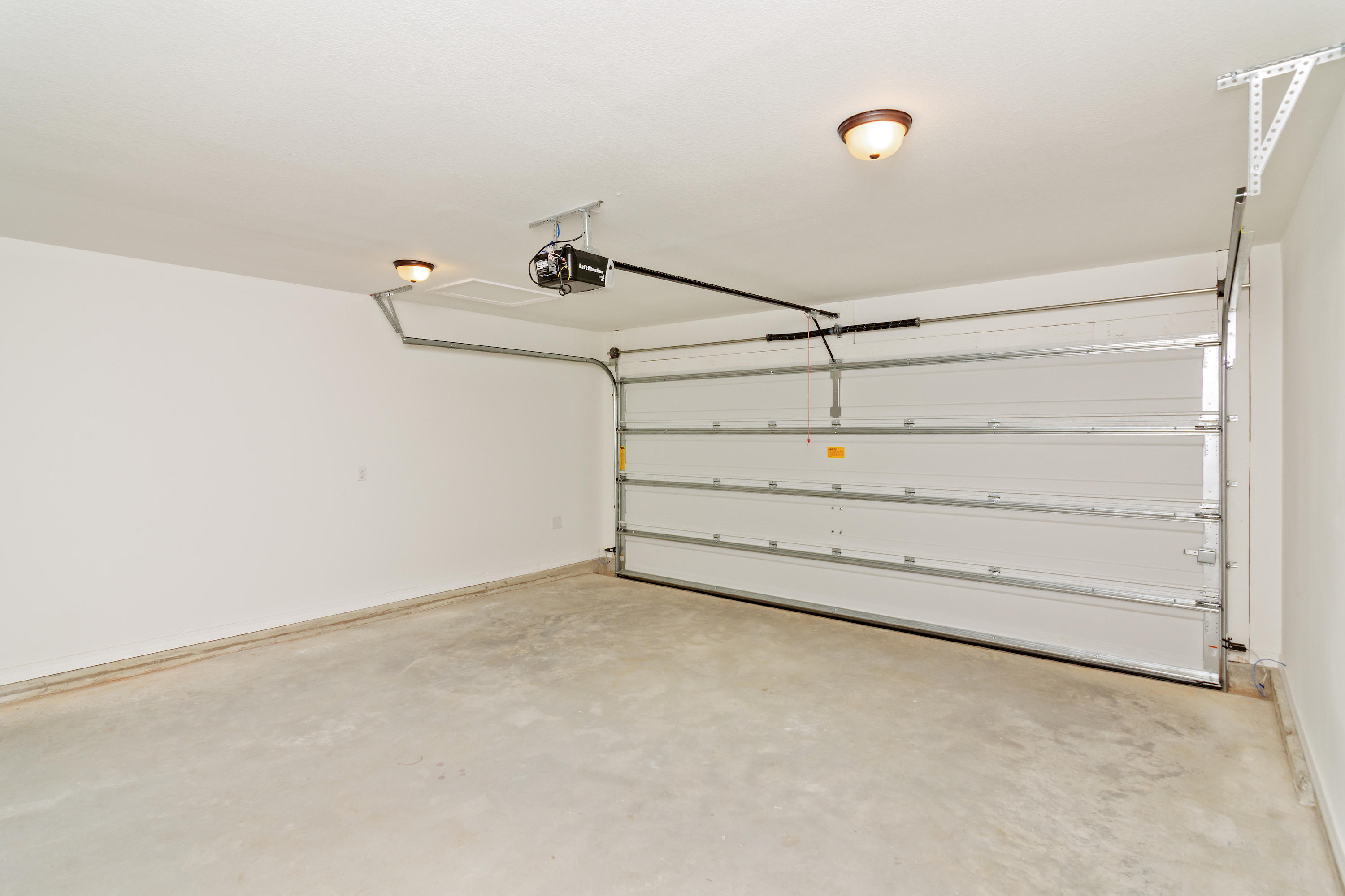 STILLWELL ESTATES - Residential