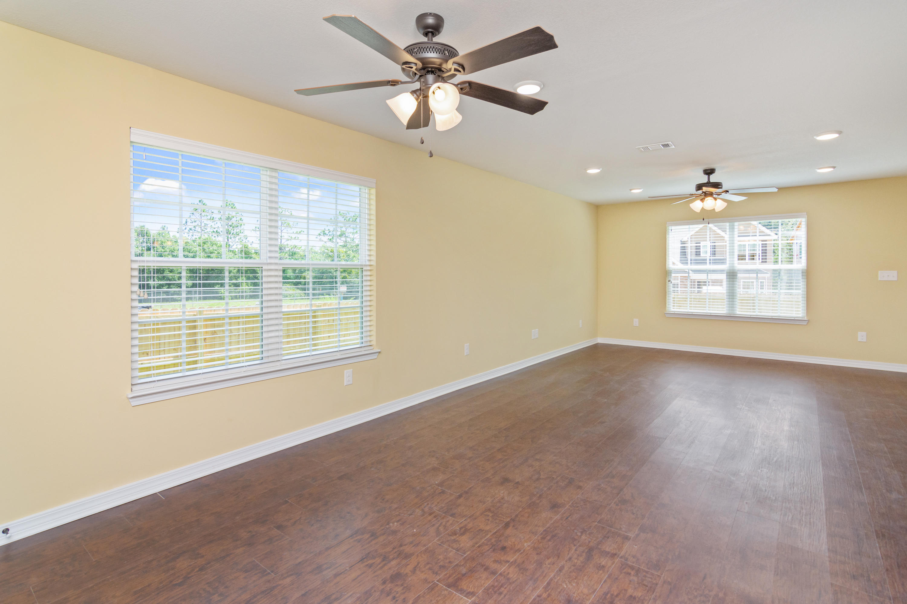 STILLWELL ESTATES - Residential