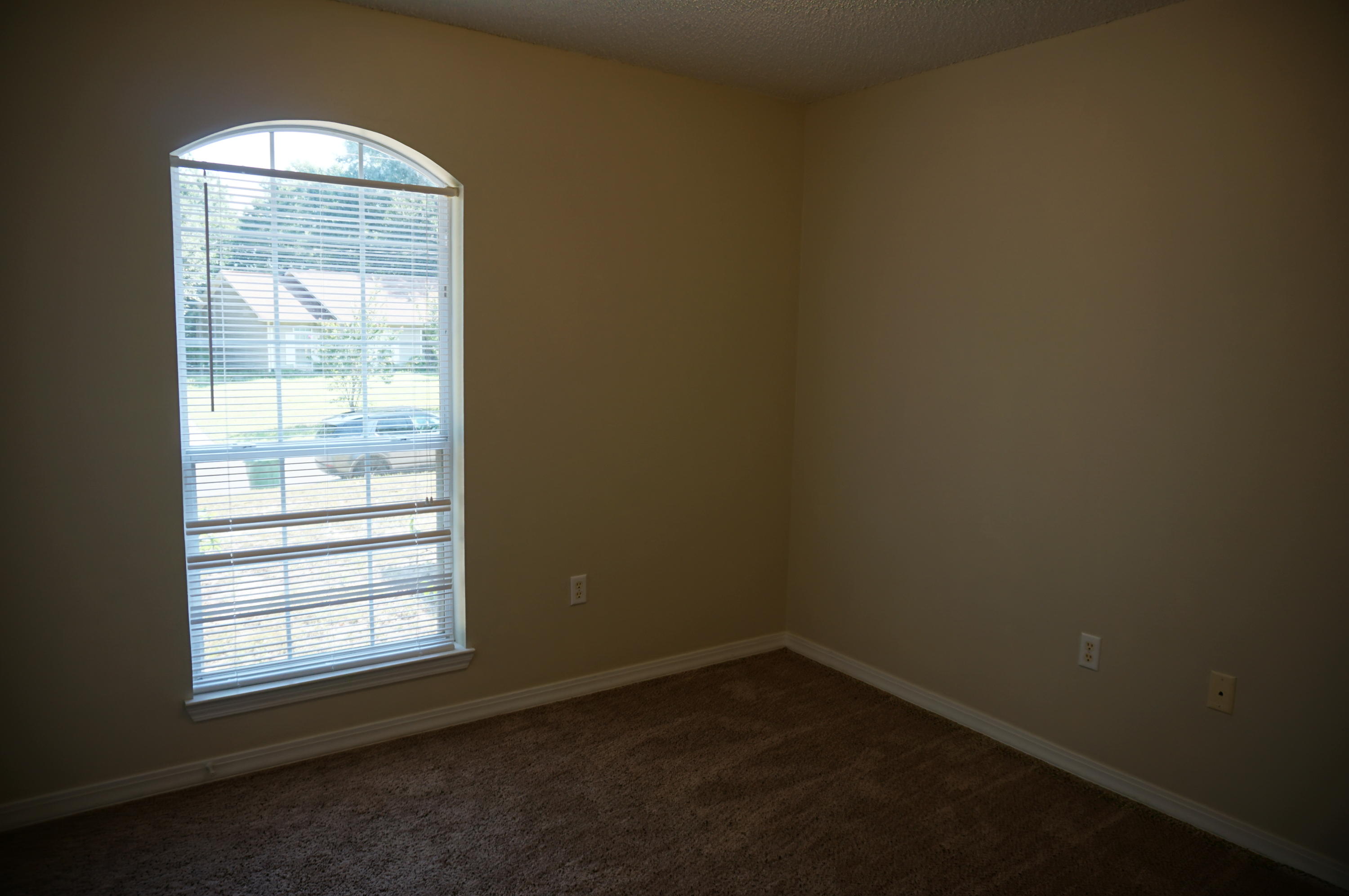 JERNIGAN S/D 2ND ADDN - Residential Lease