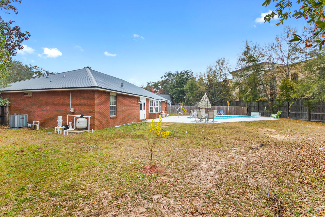 MOSSY OAKS - Residential