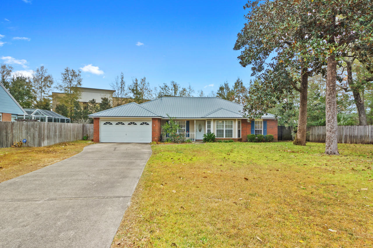 MOSSY OAKS - Residential