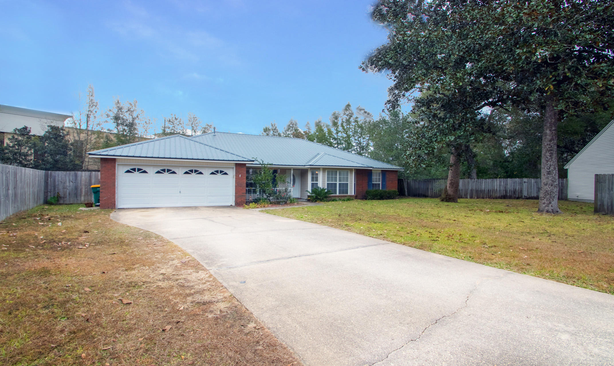 MOSSY OAKS - Residential