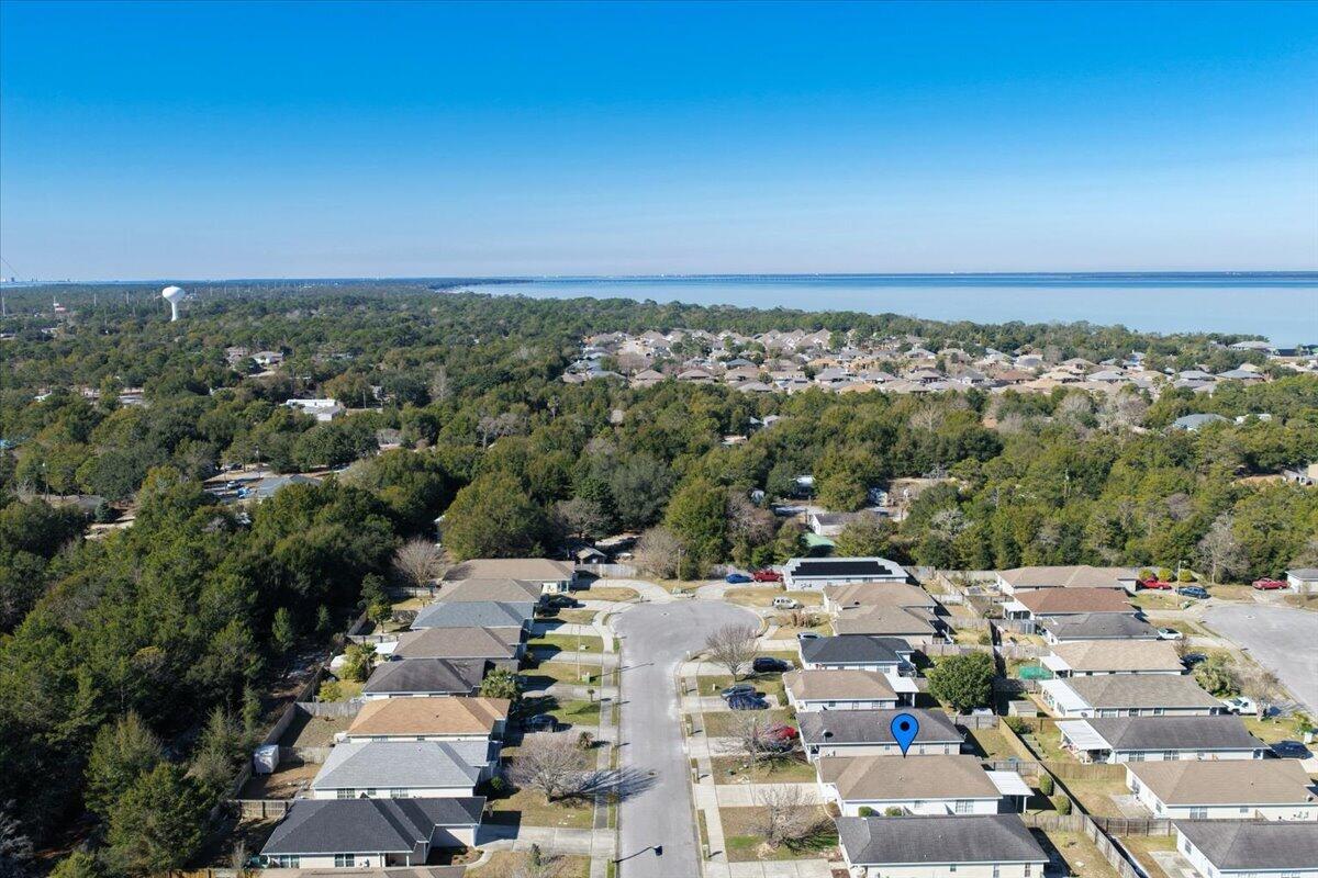 SHADOW LAKES - Residential