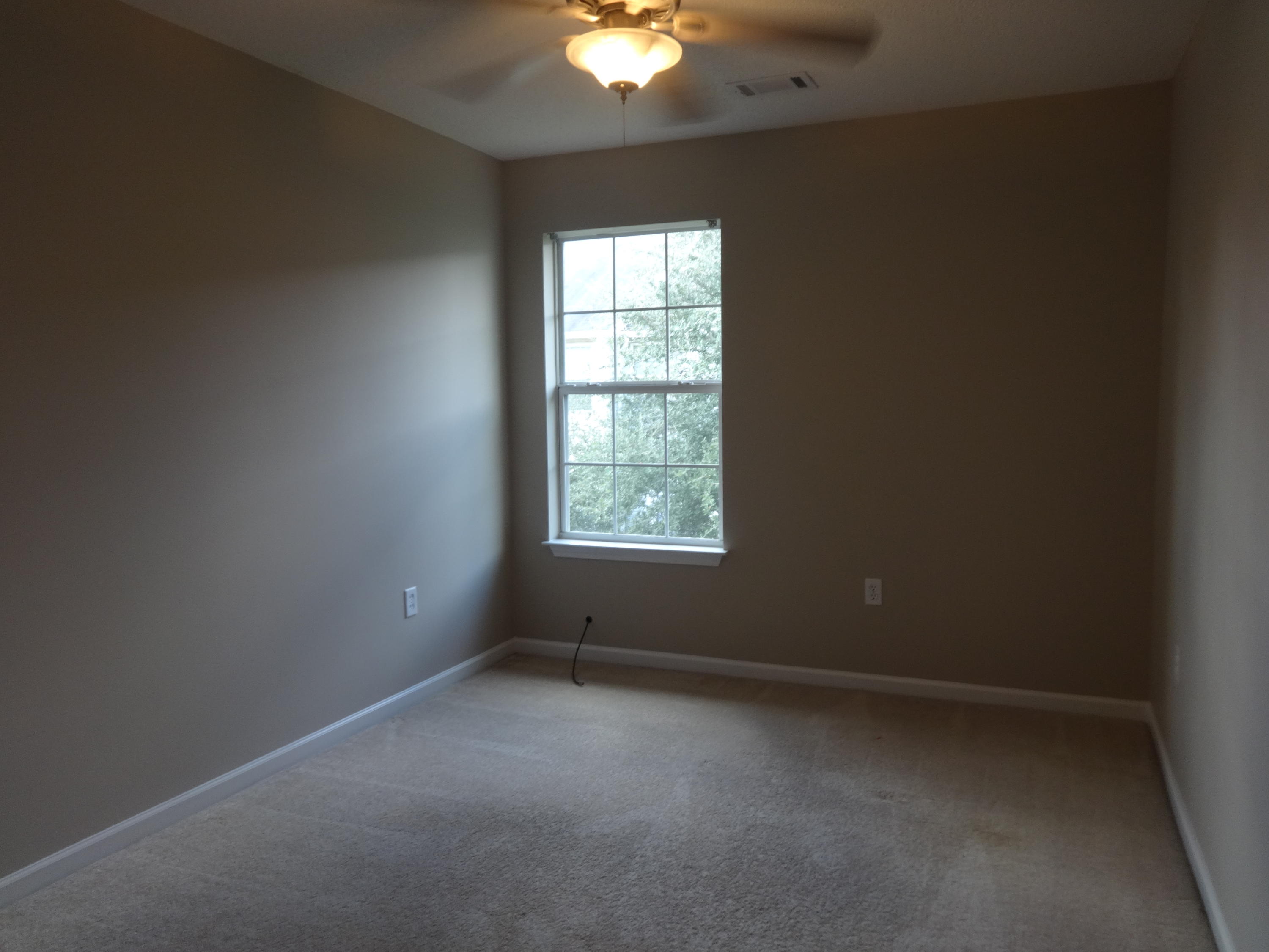 ROLLING PINES - Residential Lease
