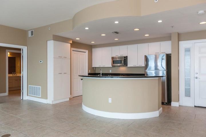 MARINA LANDING - Residential
