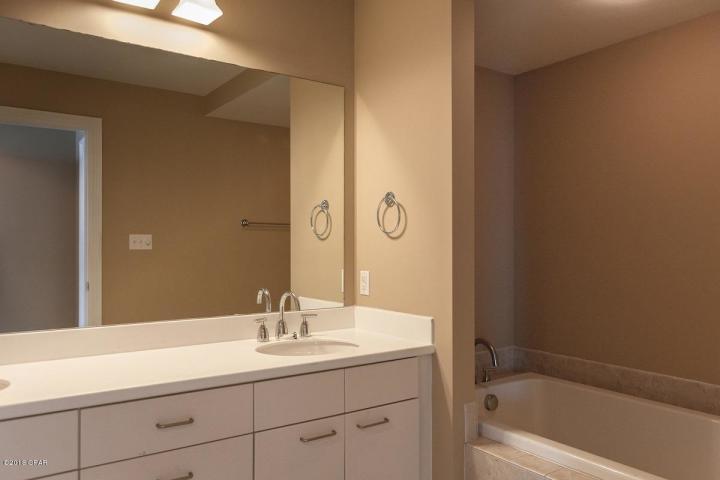 MARINA LANDING - Residential