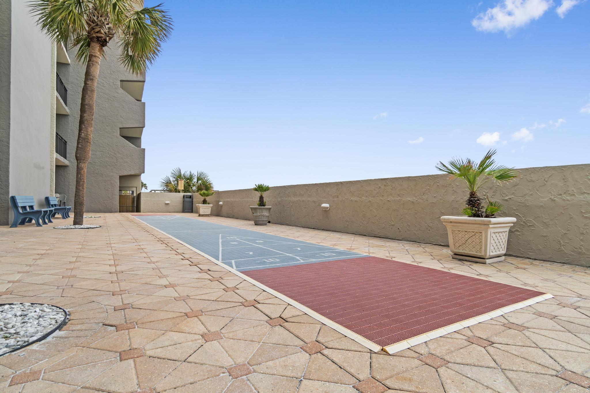 ISLAND ECHO CONDO - Residential