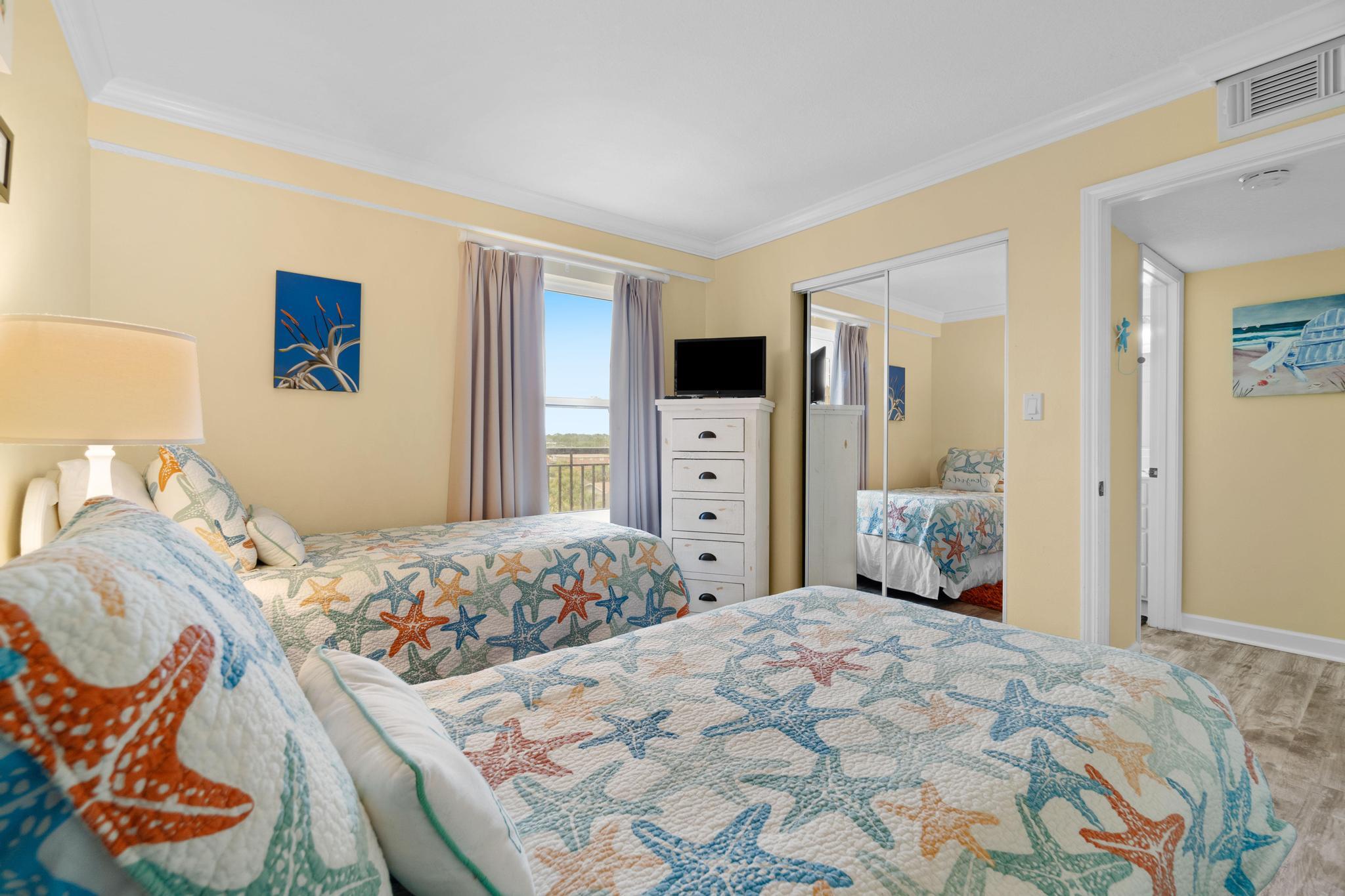 ISLAND ECHO CONDO - Residential