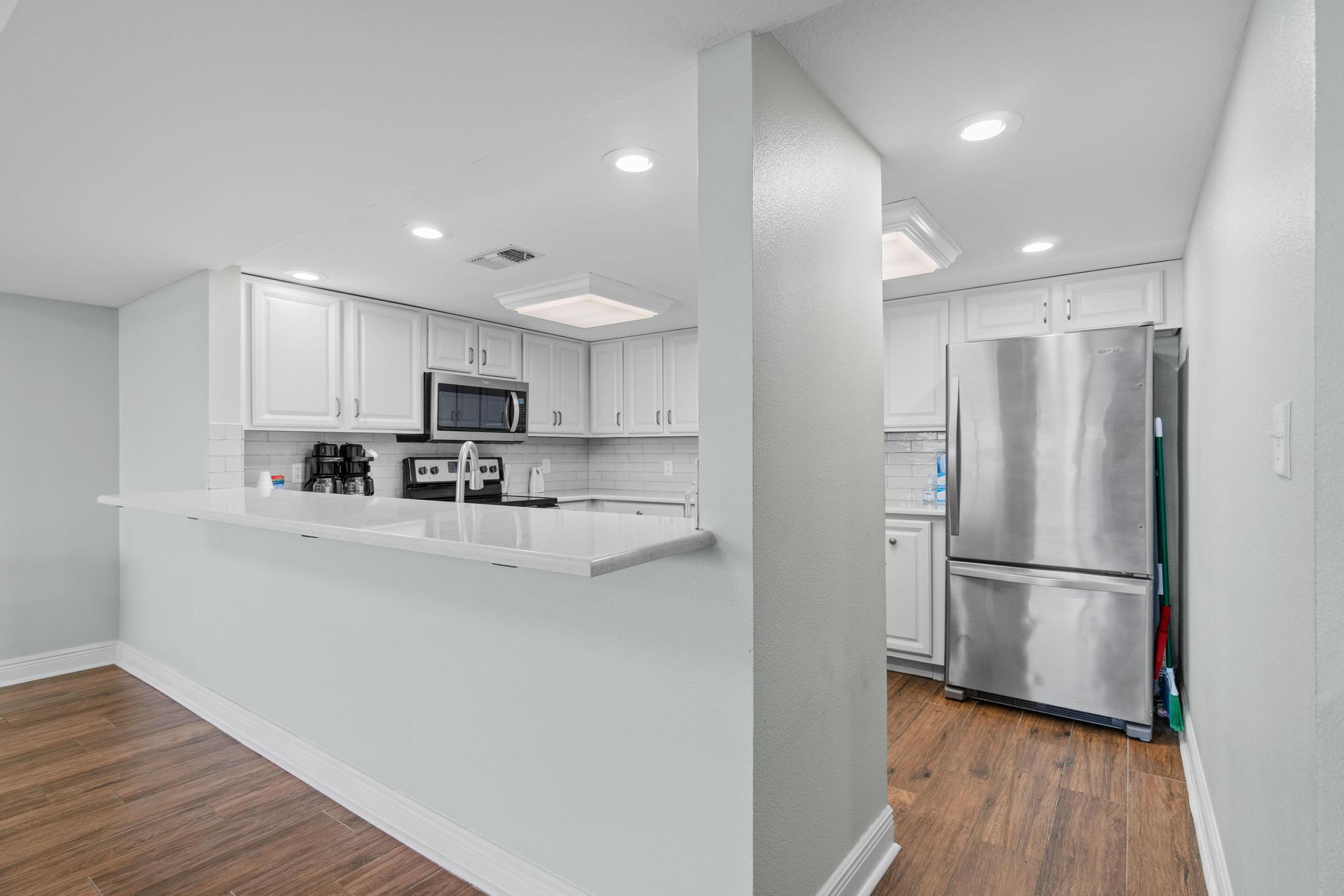 ISLAND ECHO CONDO - Residential