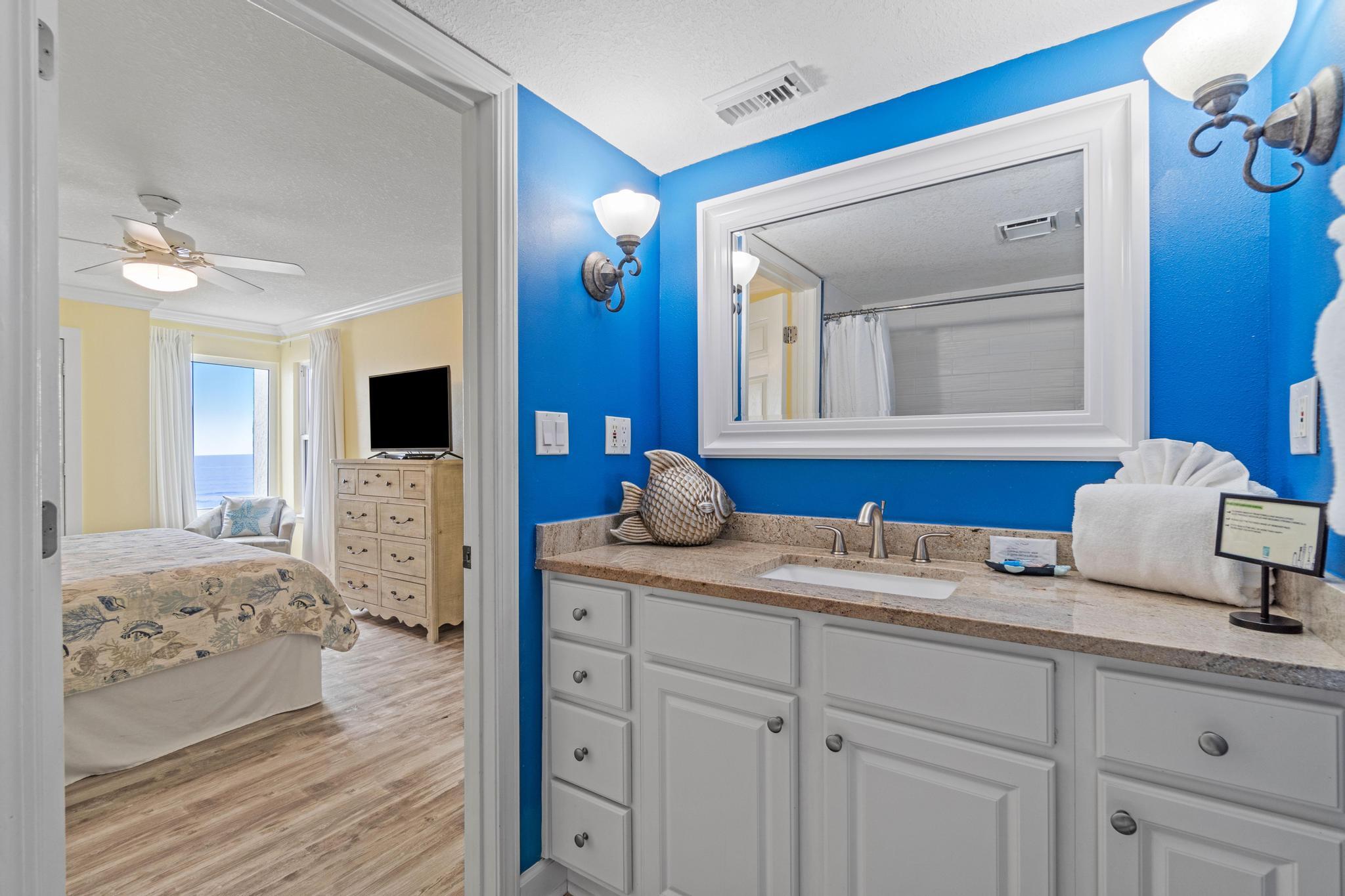 ISLAND ECHO CONDO - Residential