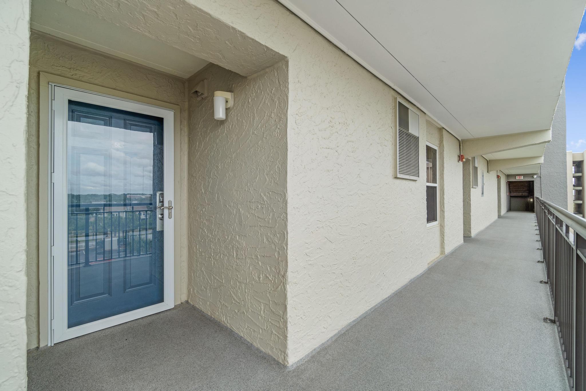 ISLAND ECHO CONDO - Residential