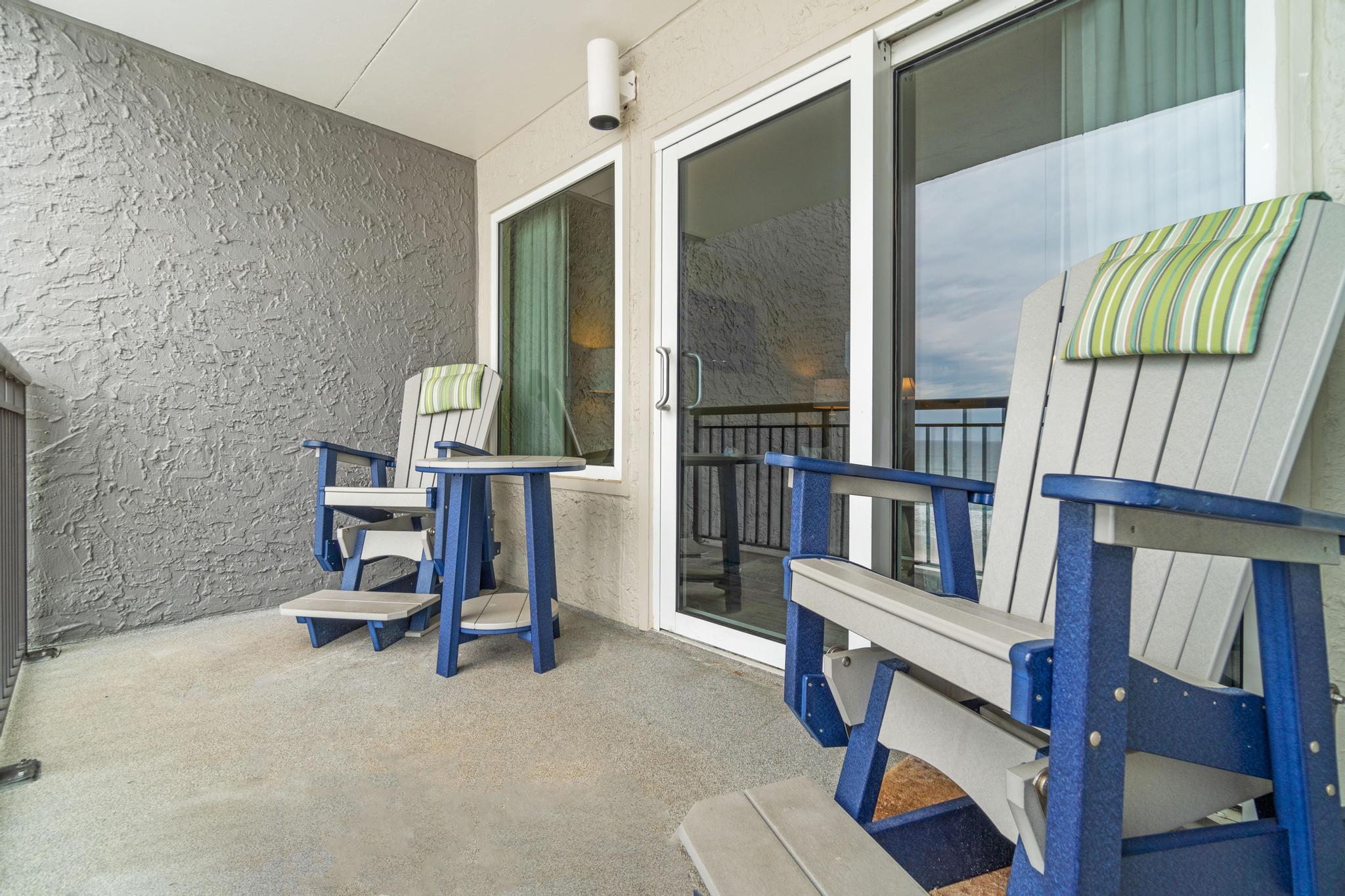 ISLAND ECHO CONDO - Residential