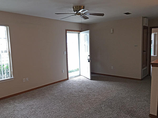 CARMEL VILLAGE T/H - Residential Lease