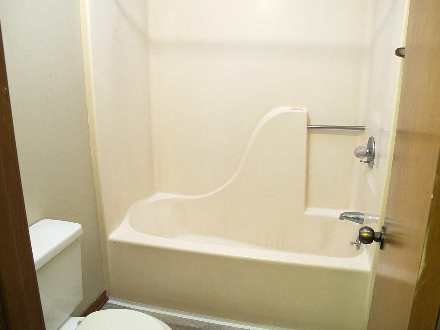 CARMEL VILLAGE T/H - Residential Lease