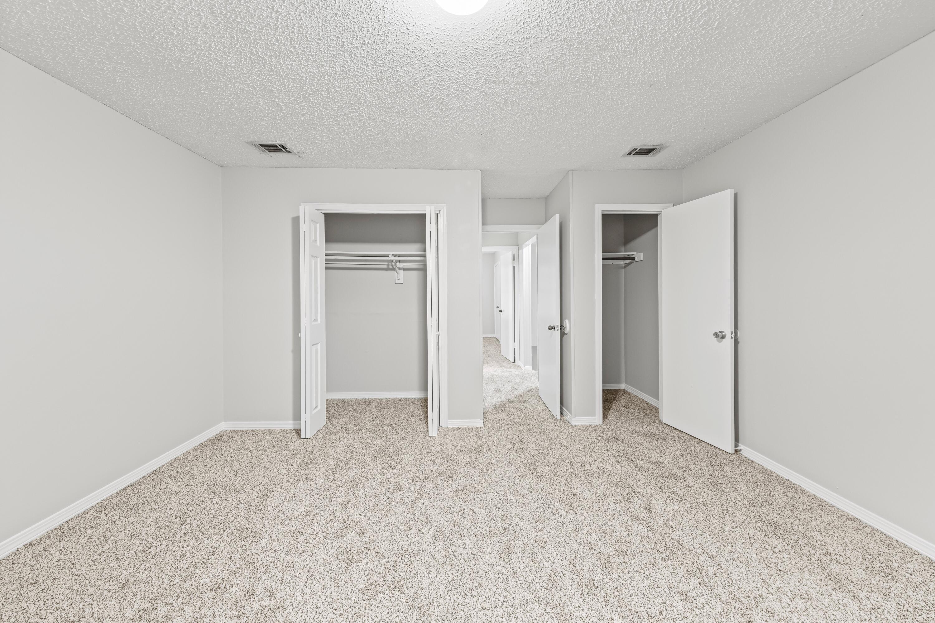metes and bounds - Residential Lease