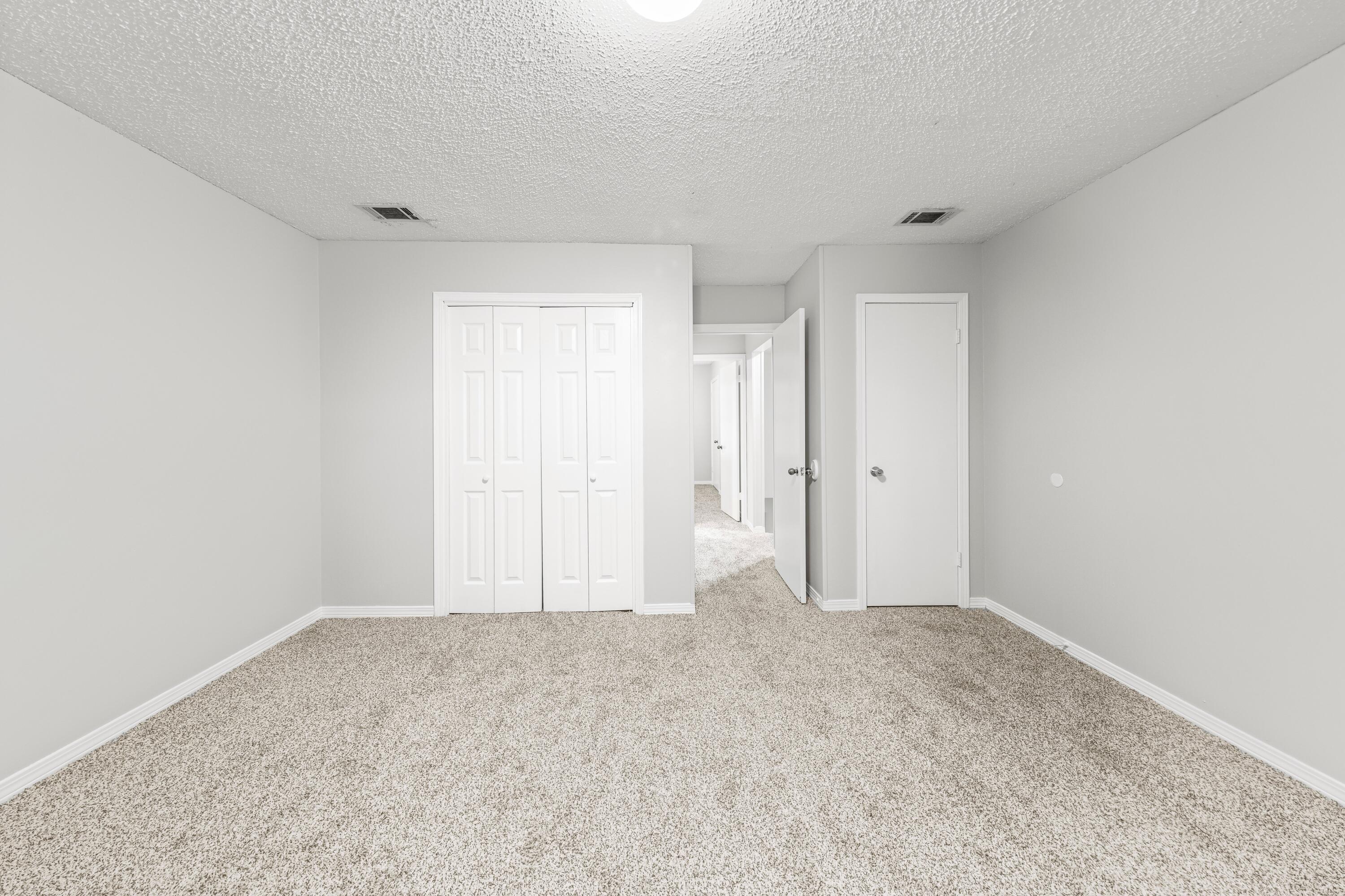 metes and bounds - Residential Lease