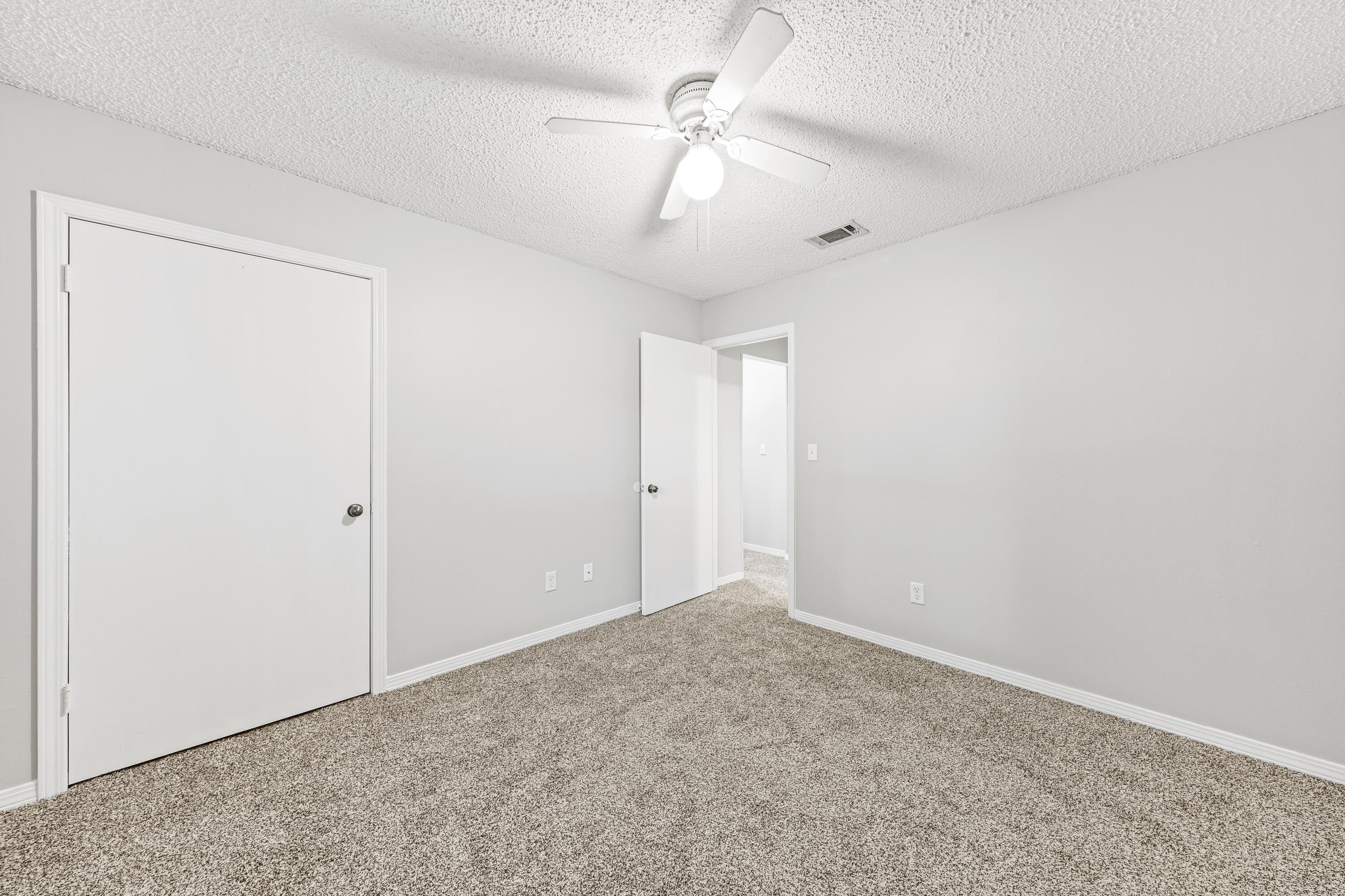 metes and bounds - Residential Lease