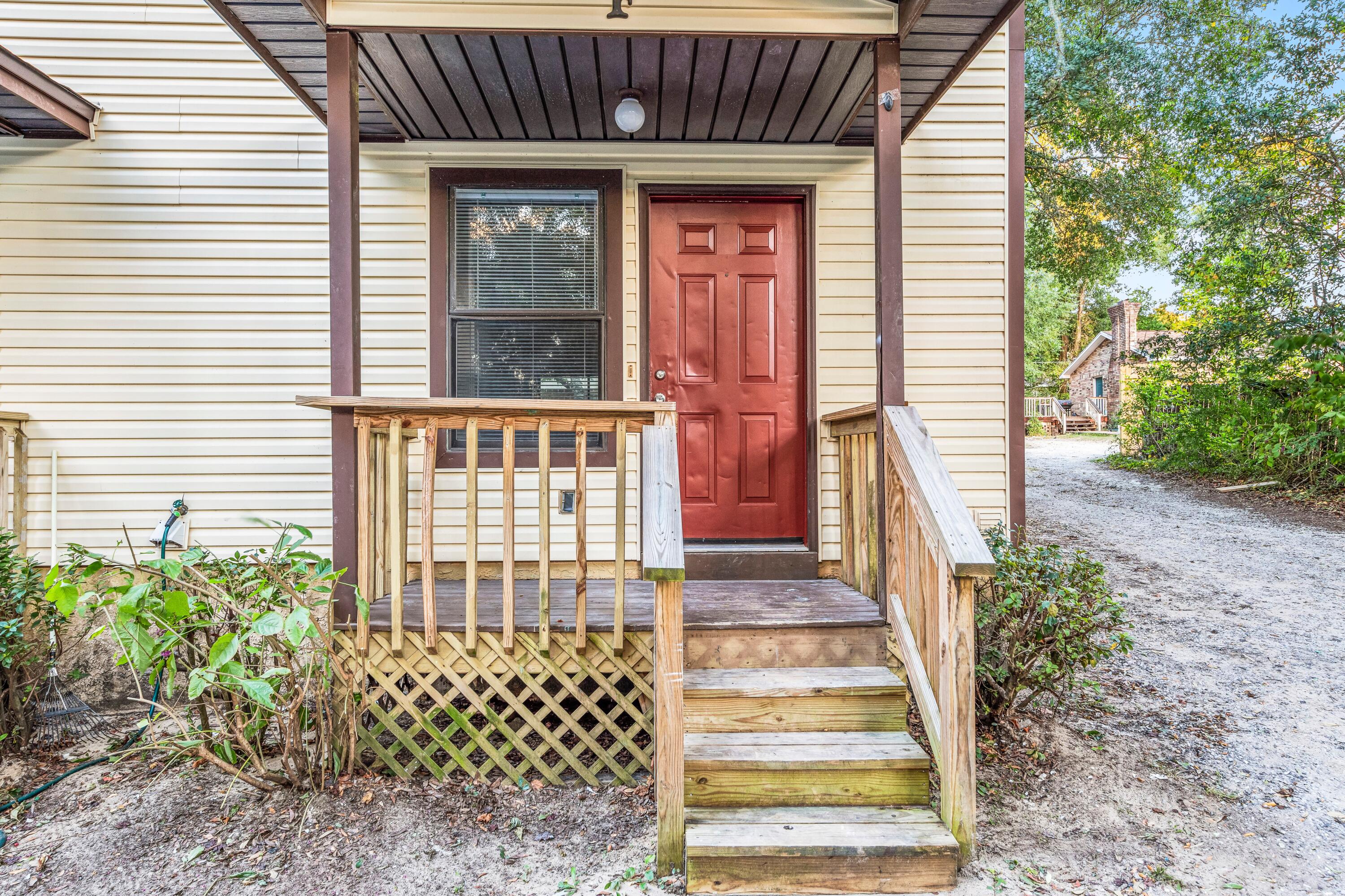 metes and bounds - Residential Lease