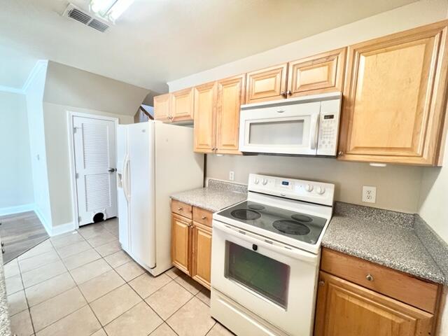 Eagles Landing T/H - Residential Lease