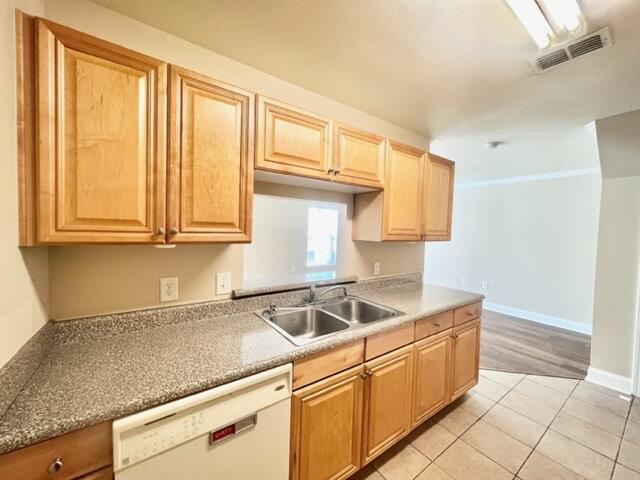 Eagles Landing T/H - Residential Lease