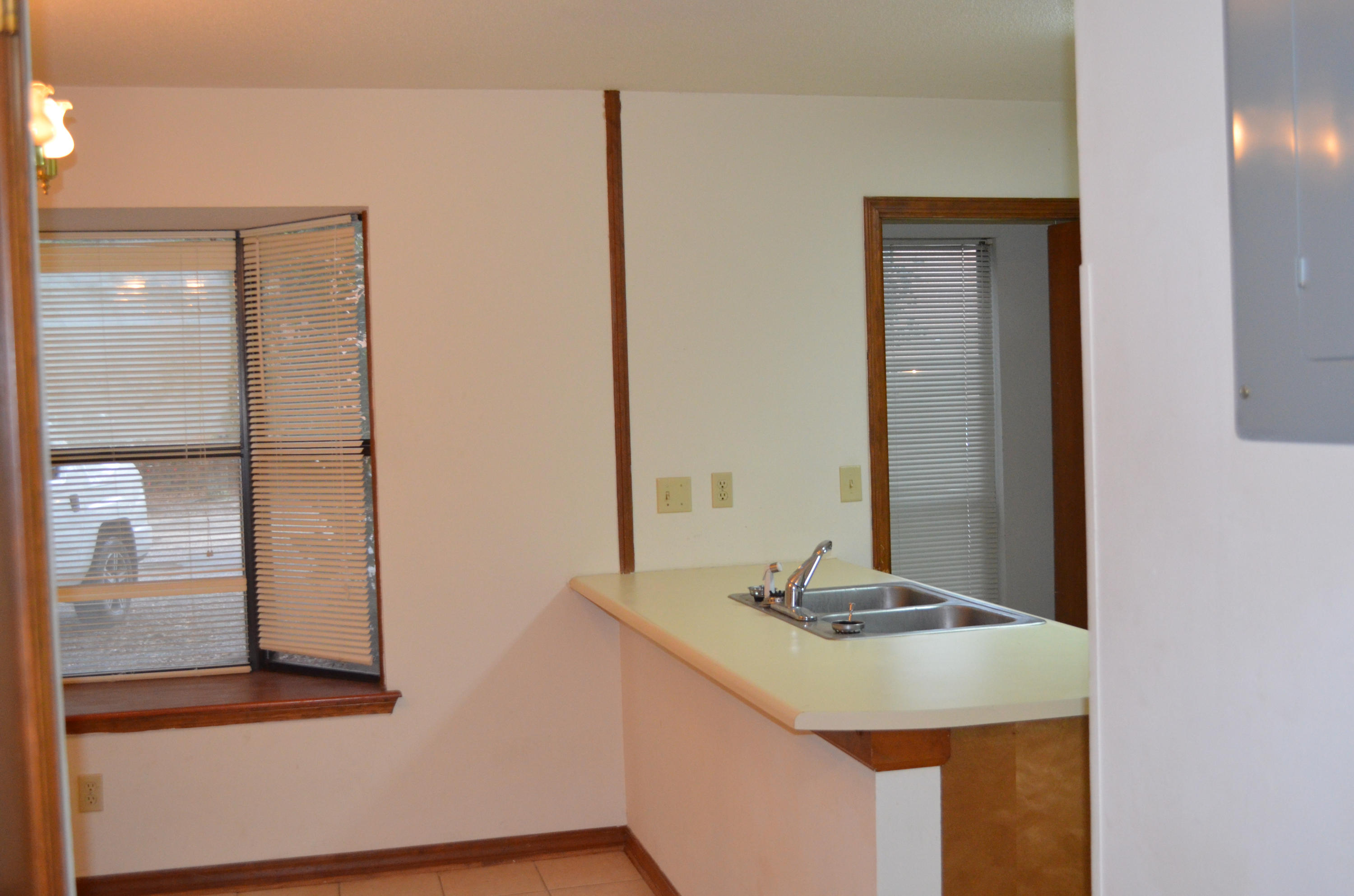 SHANGRA WOODS - Residential Lease