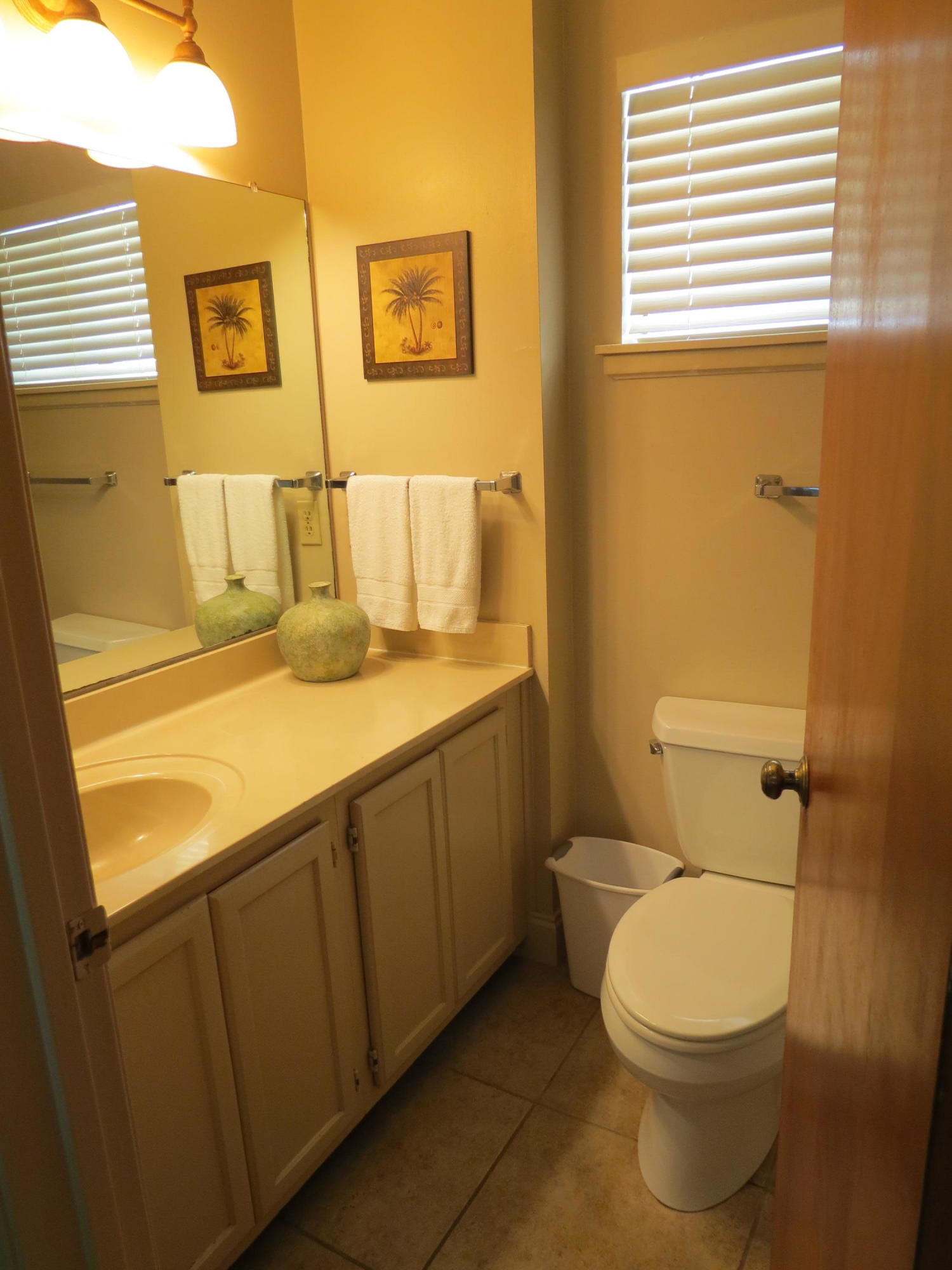 MARINA VILLAS CONDO AT BLUEWATER BAY - Residential Lease