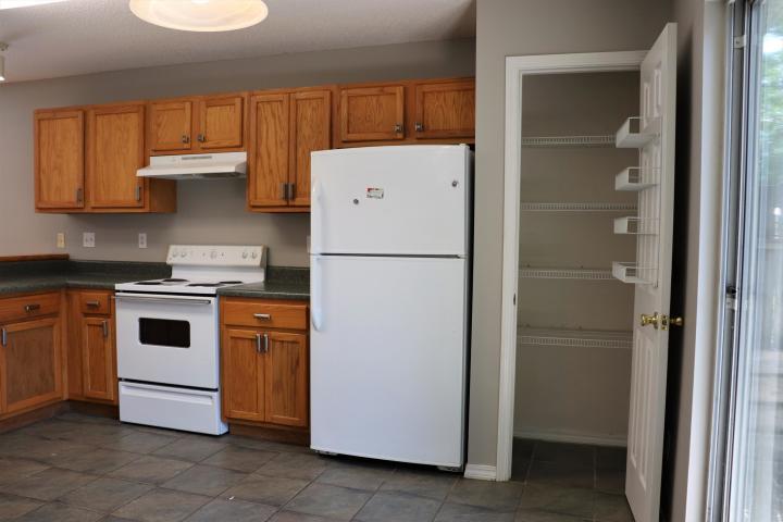 SOUTHWAY ESTATES - Residential Lease