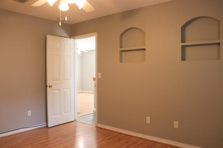 SOUTHWAY ESTATES - Residential Lease