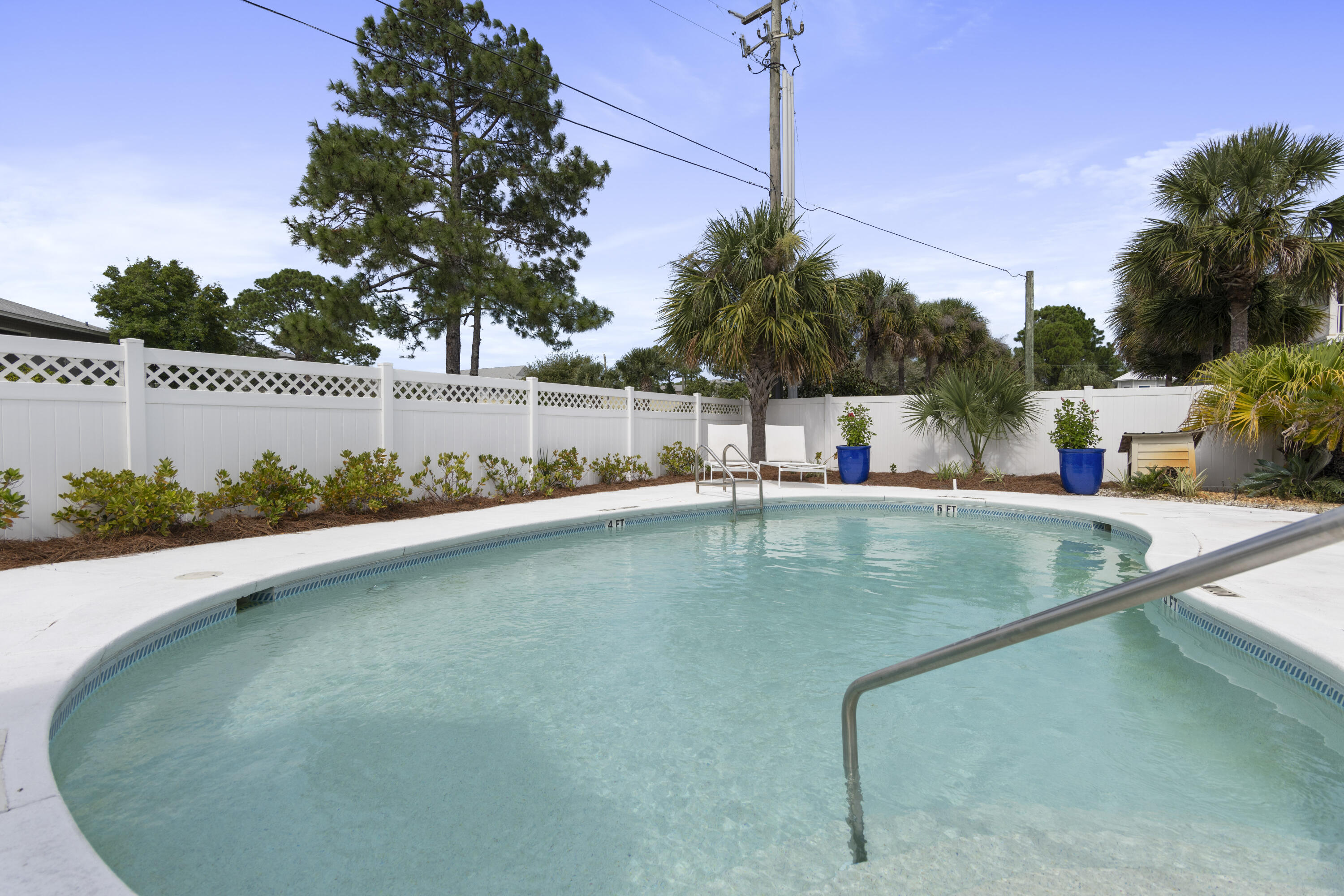 VILLAGE OF SUGAR BEACH - Residential