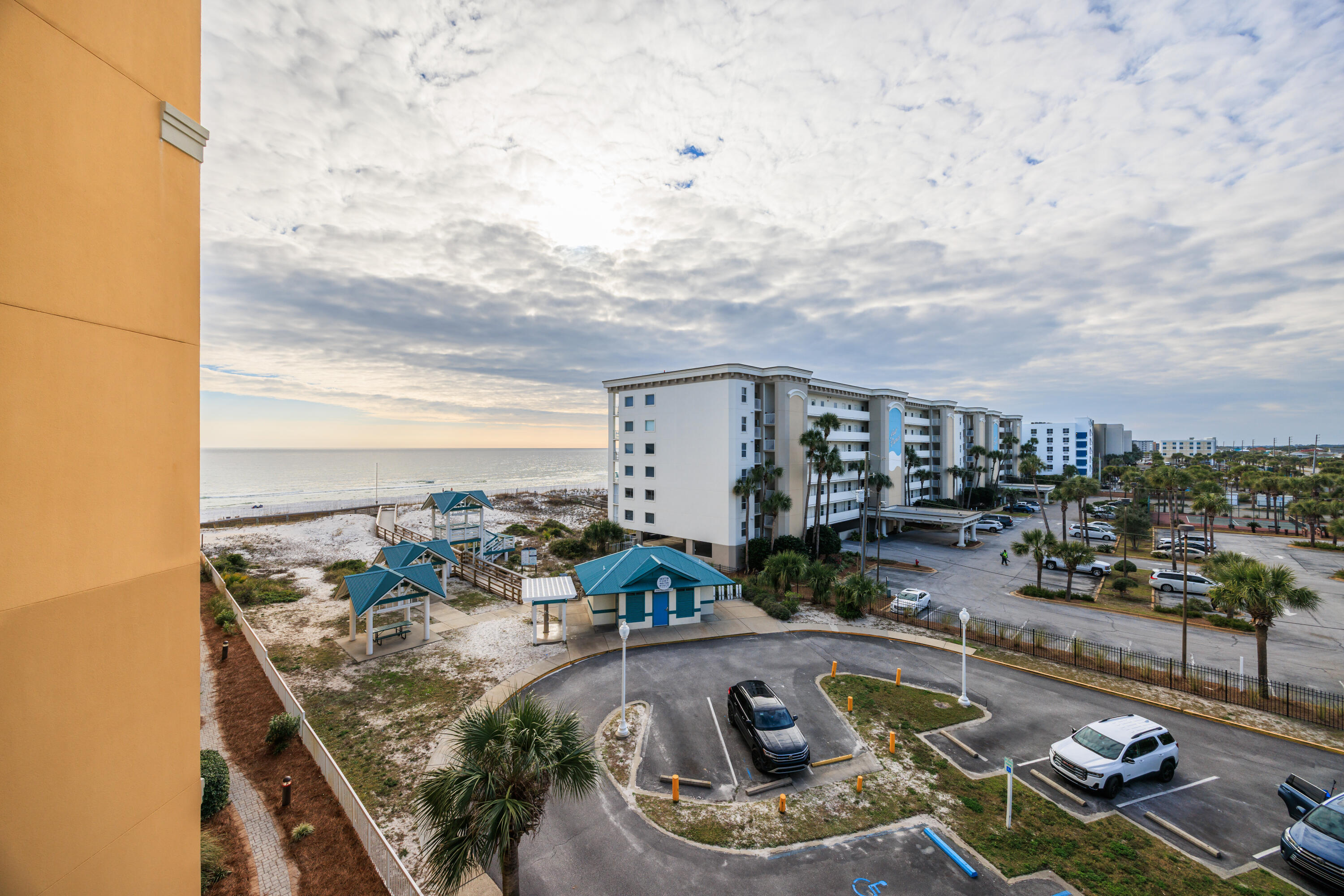 AZURE - Residential