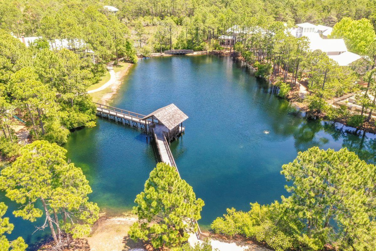 FOREST LAKES - Land