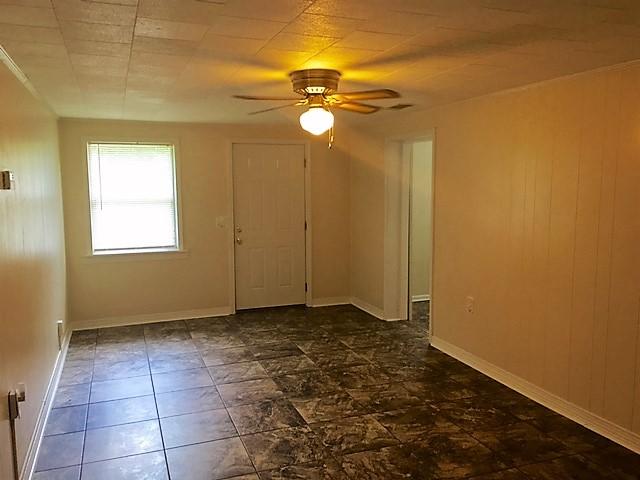 CINCO ADDN TO CRESTVIEW - Residential Lease