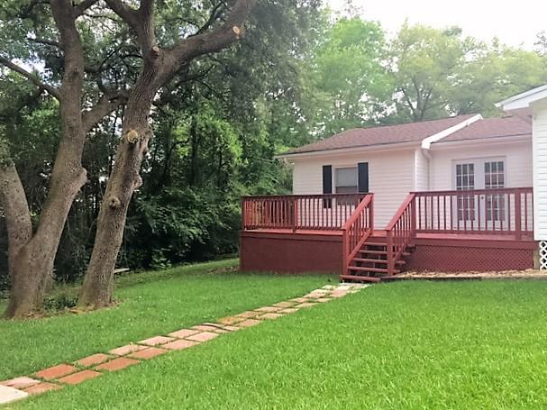 CINCO ADDN TO CRESTVIEW - Residential Lease