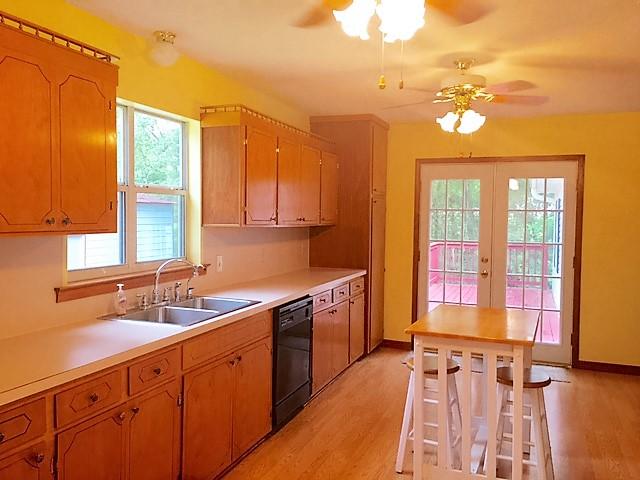 CINCO ADDN TO CRESTVIEW - Residential Lease