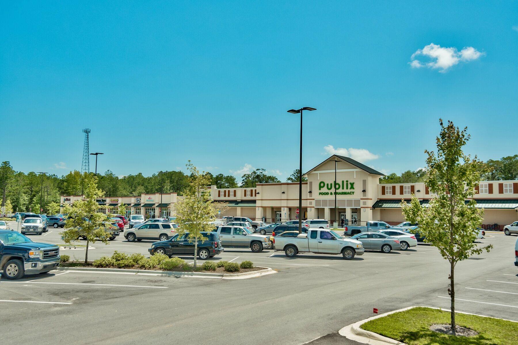 HAMMOCK OAKS ESTATES - Land