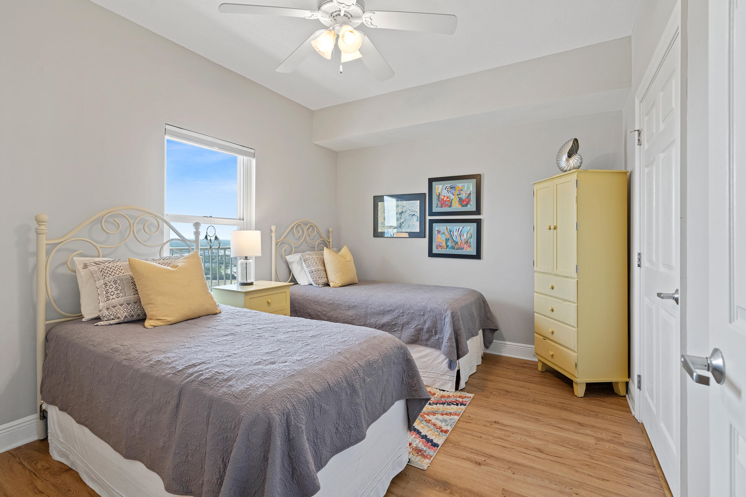 ARIEL DUNES II - Residential
