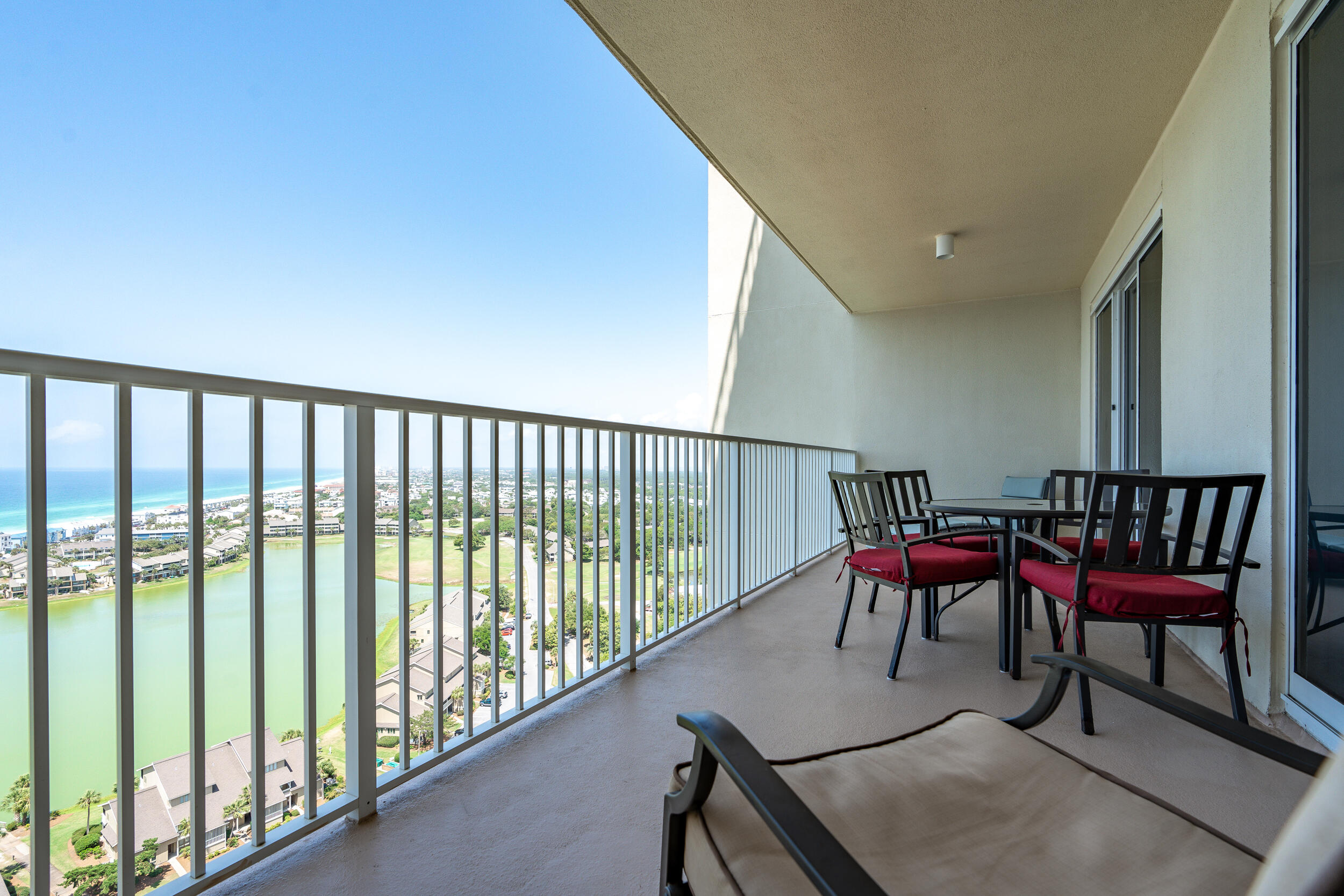 ARIEL DUNES II - Residential