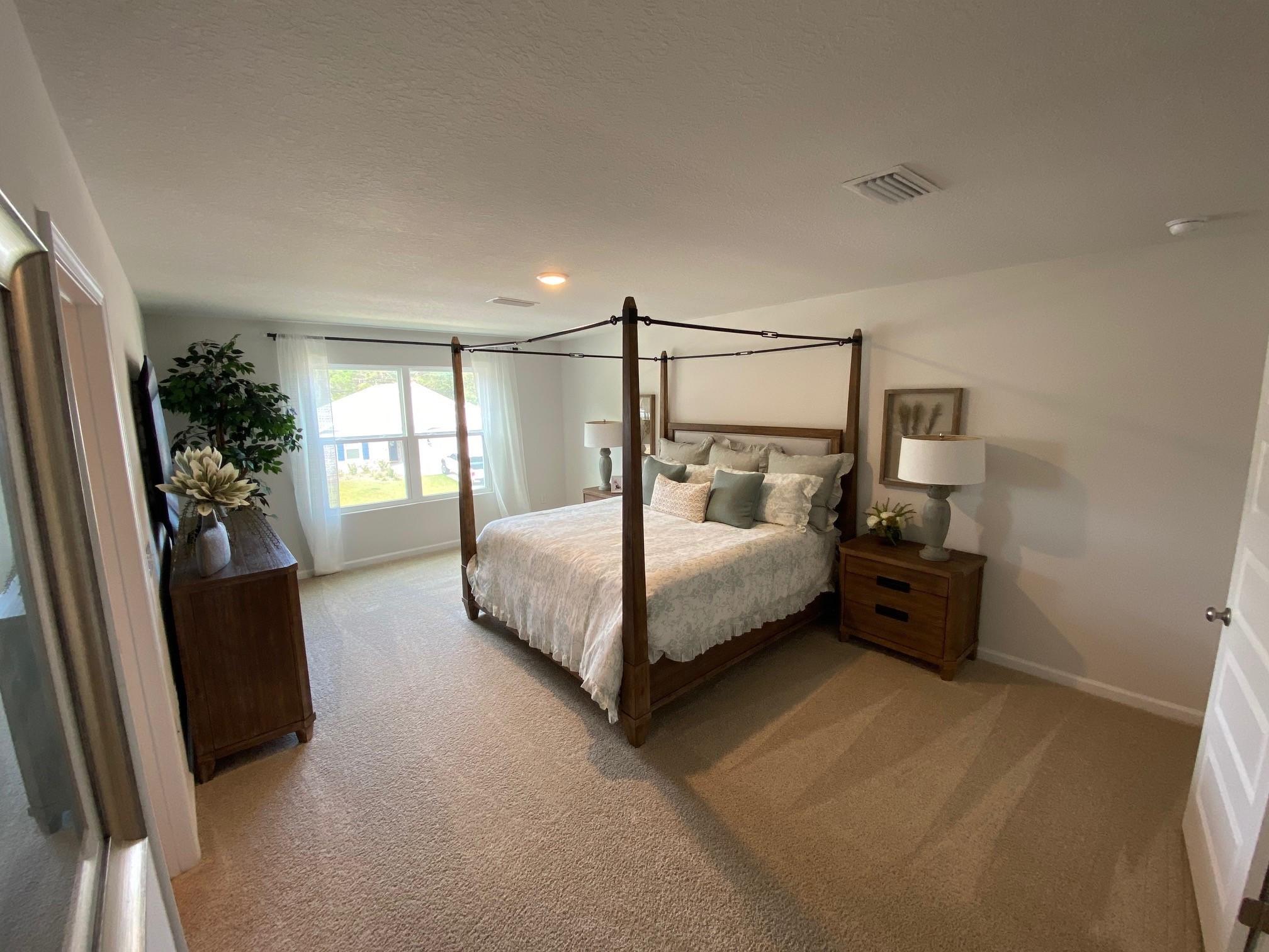LAKERIDGE EST - Residential