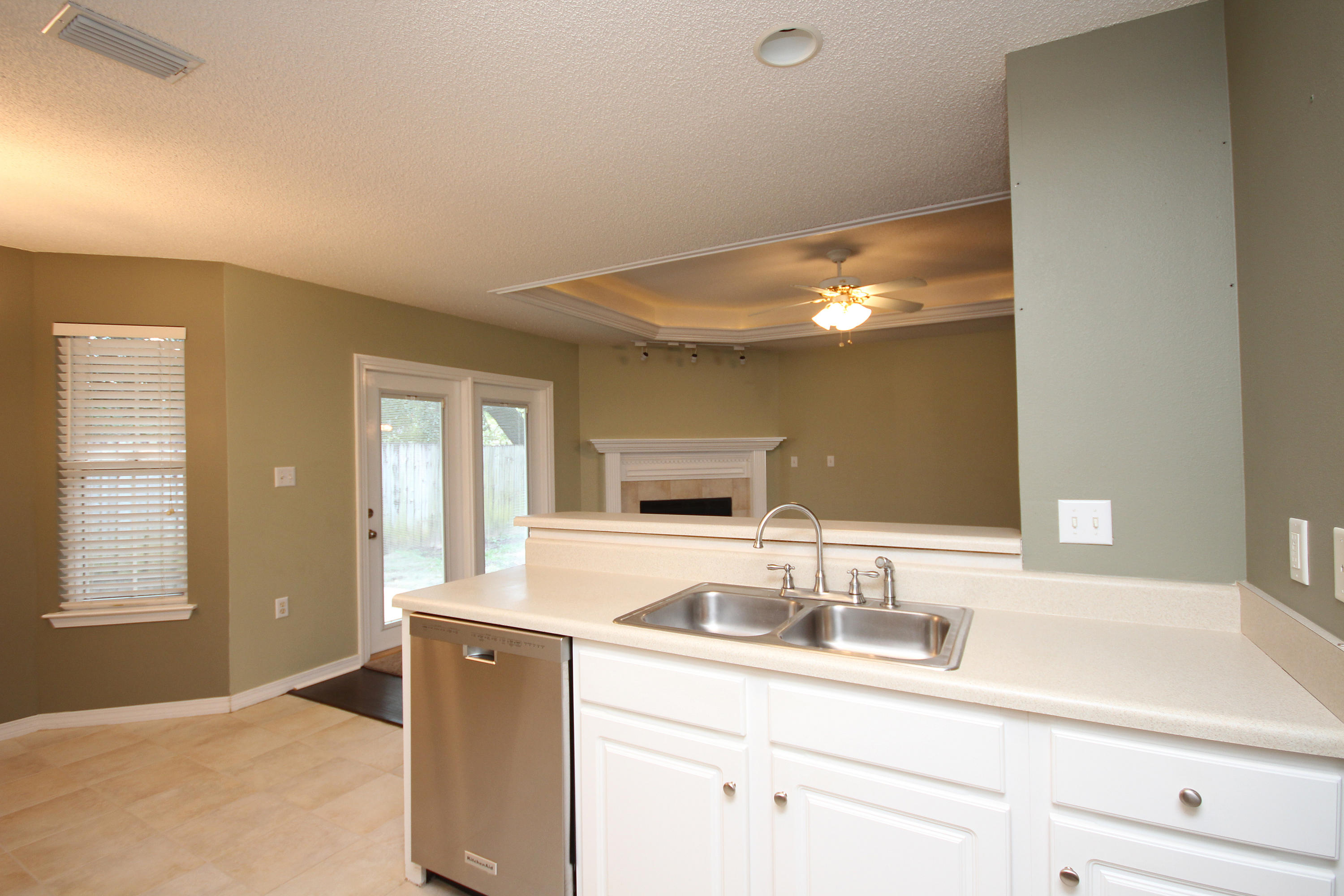 OAK PARK ESTATES - Residential