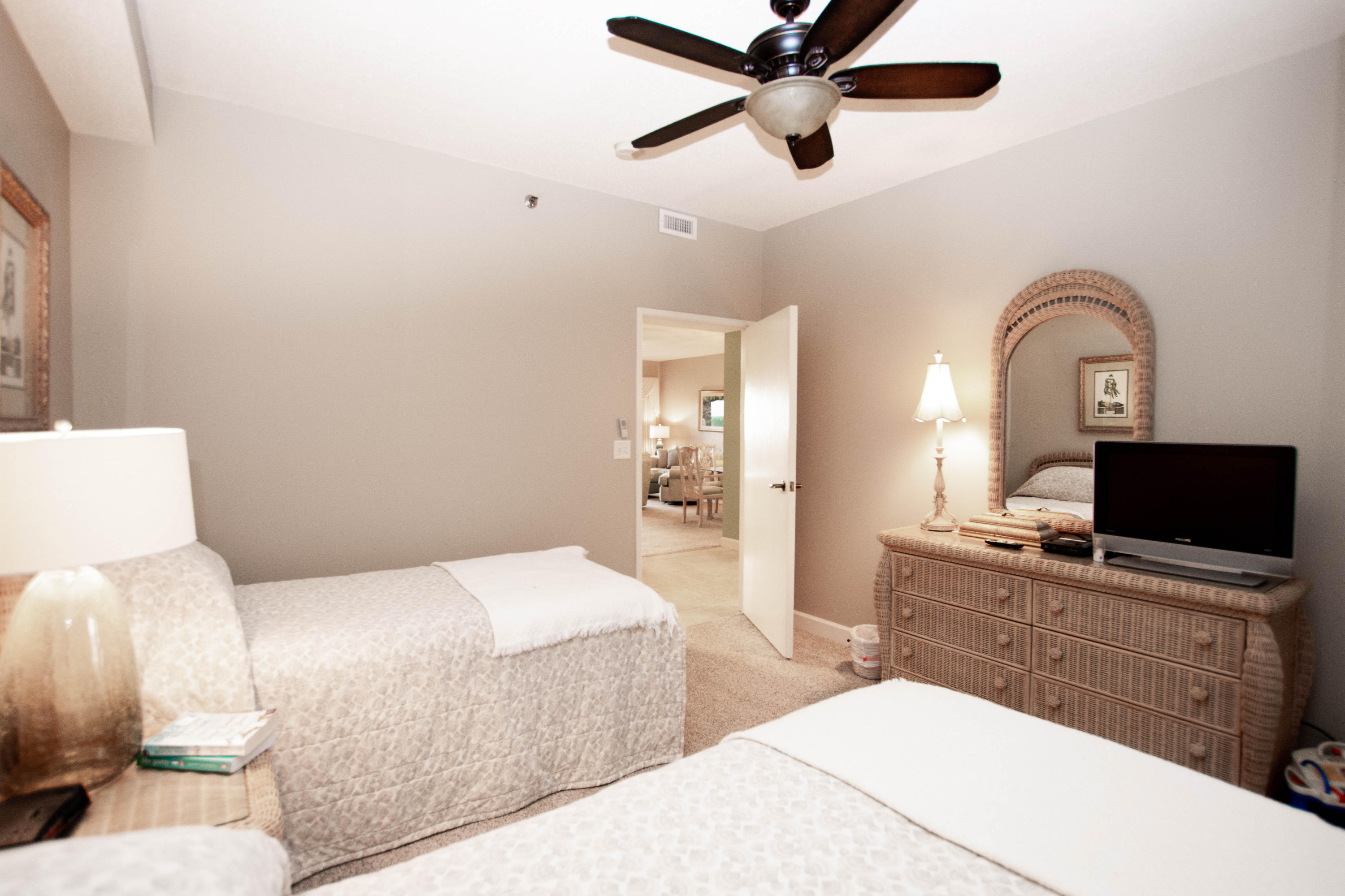 SUMMIT AT TOPS'L (THE) - Residential