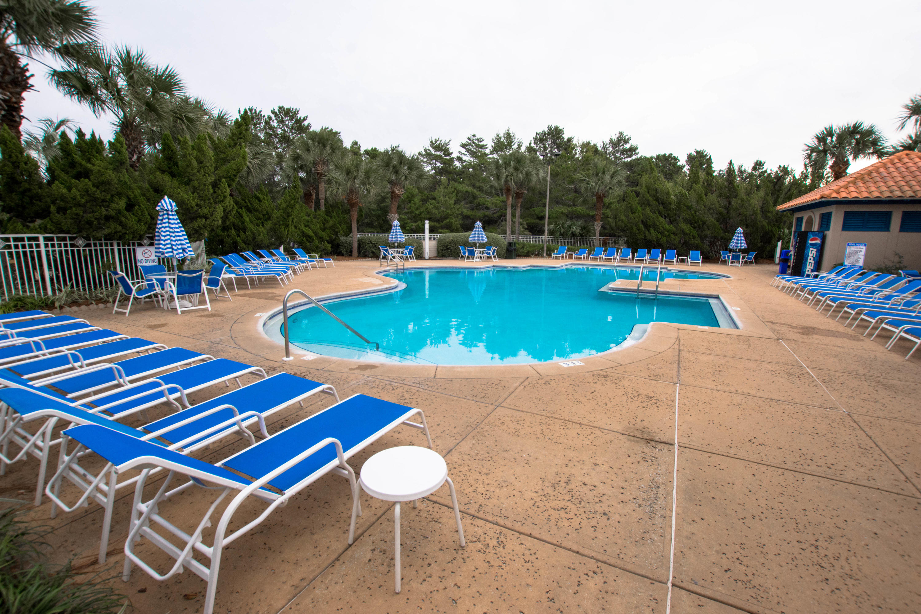 SUMMIT AT TOPS'L (THE) - Residential