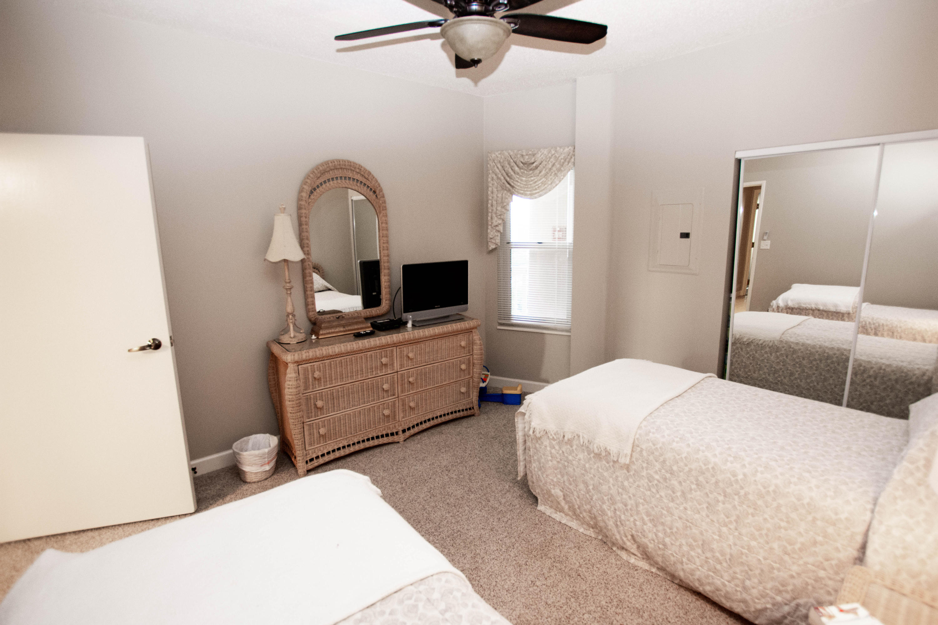 SUMMIT AT TOPS'L (THE) - Residential