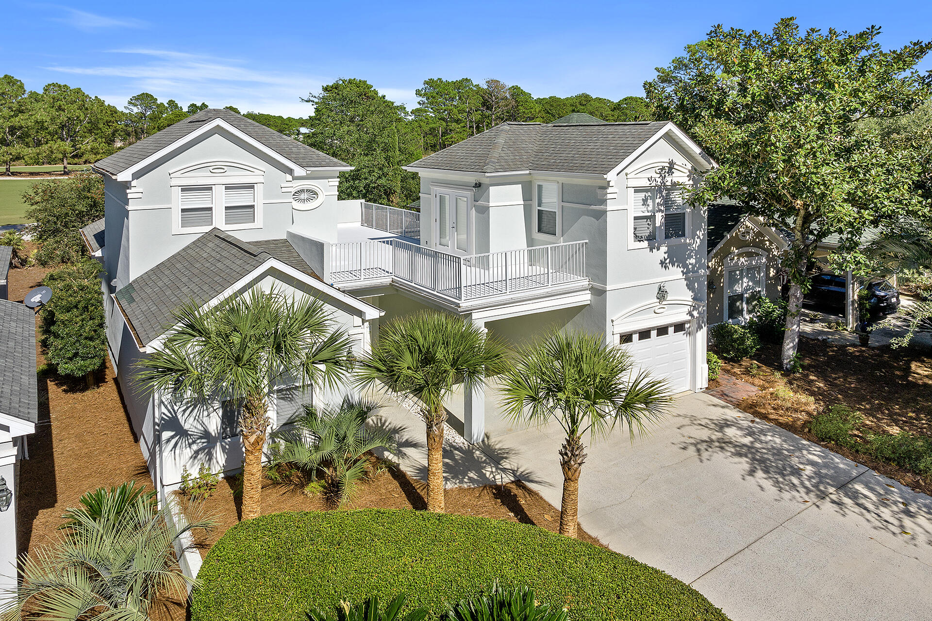 FAIRWAY VILLAS - Residential
