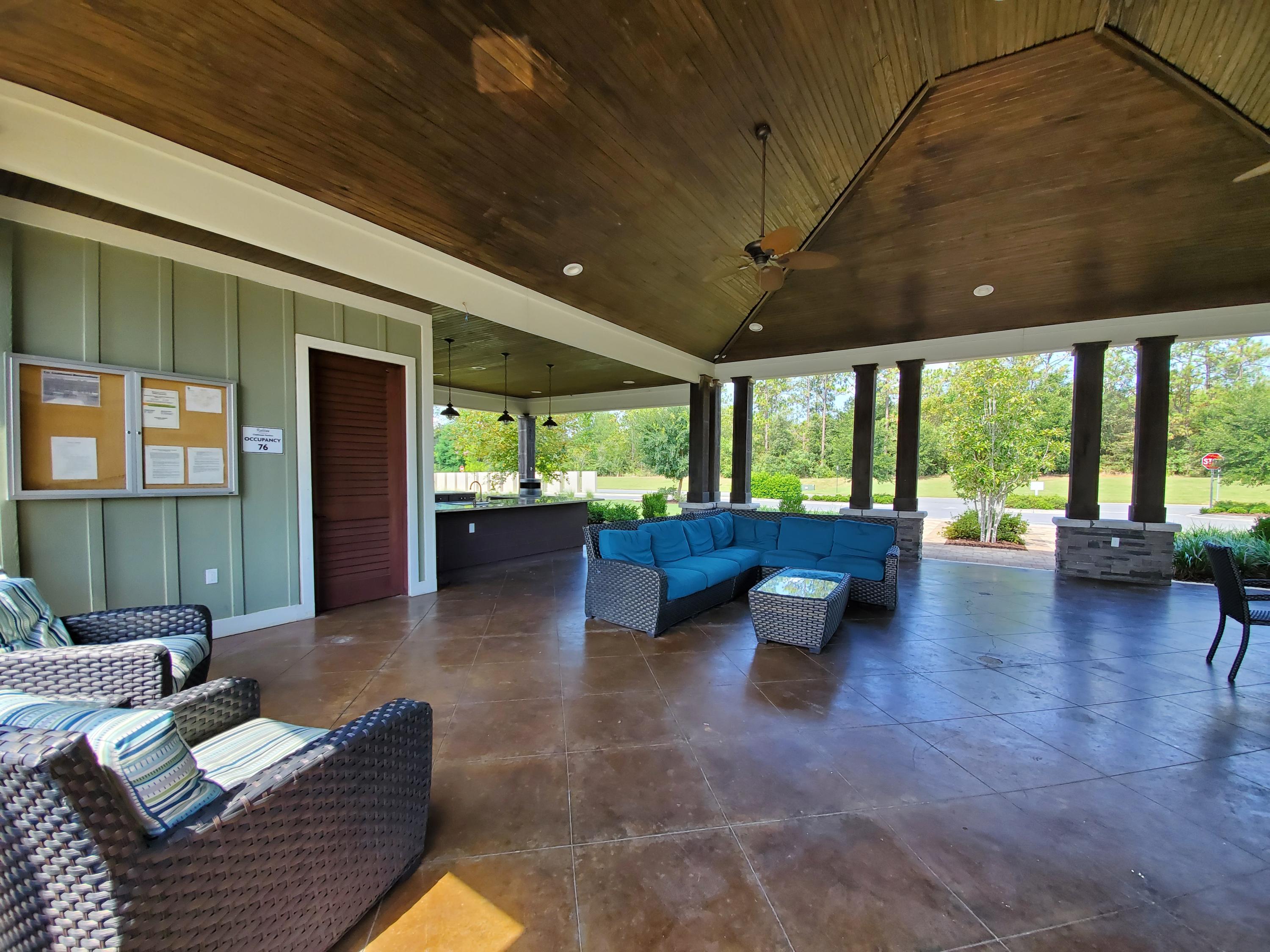 Redstone Commons Ph II - Residential Lease