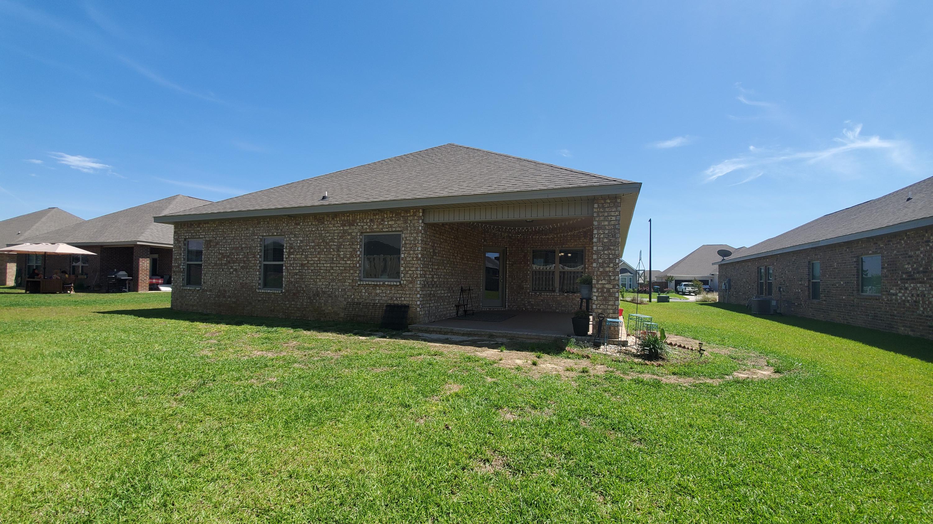 Redstone Commons Ph II - Residential Lease