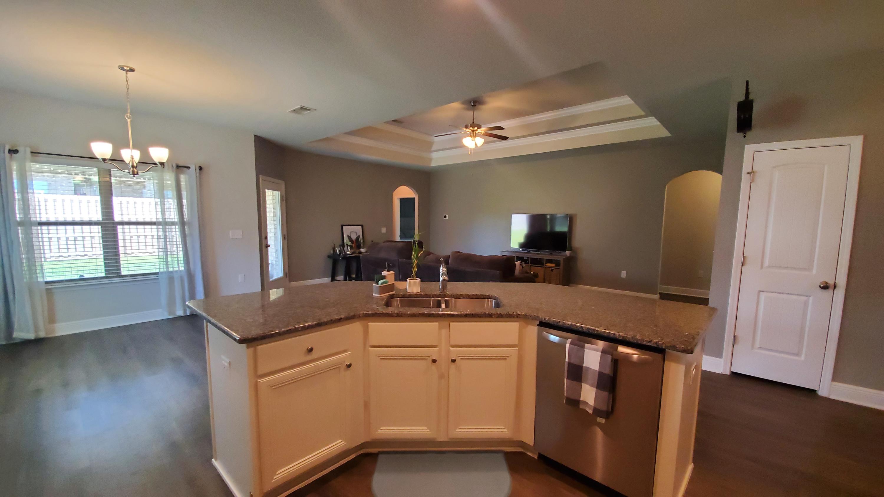 Redstone Commons Ph II - Residential Lease