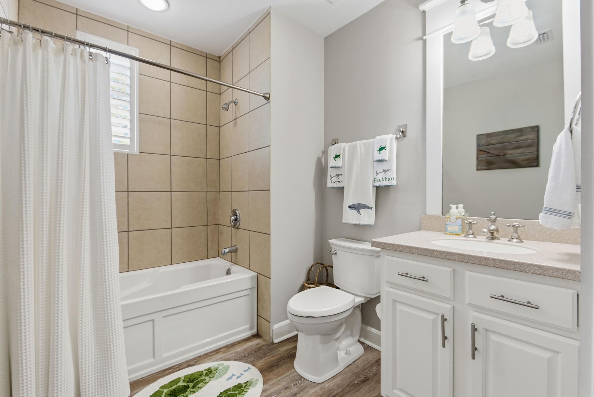 PINE RIDGE VILLAS - Residential