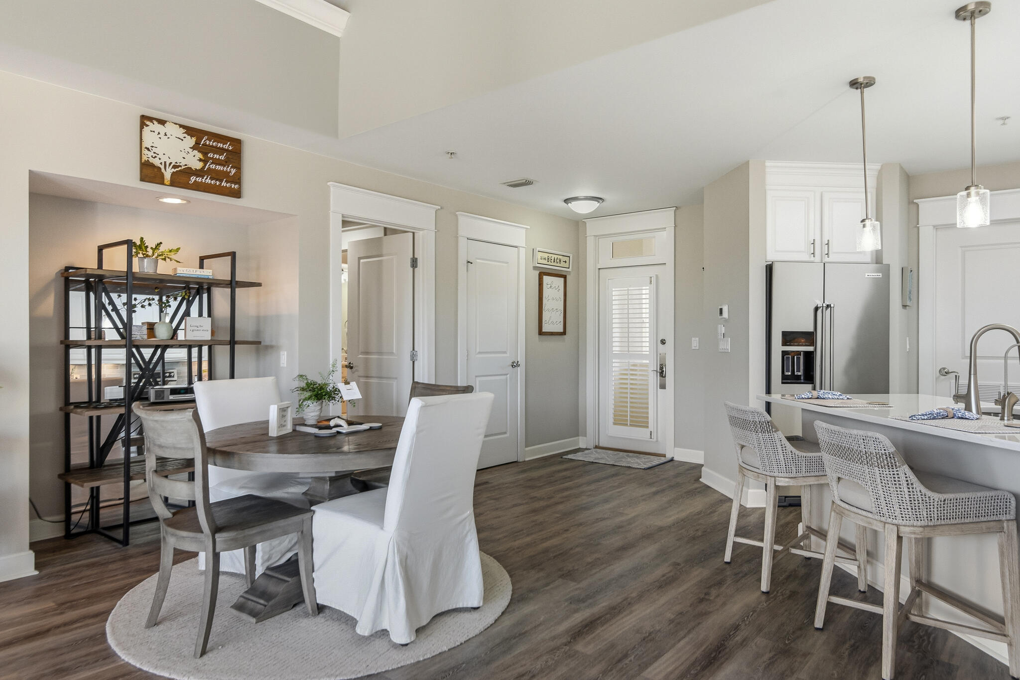 PINE RIDGE VILLAS - Residential