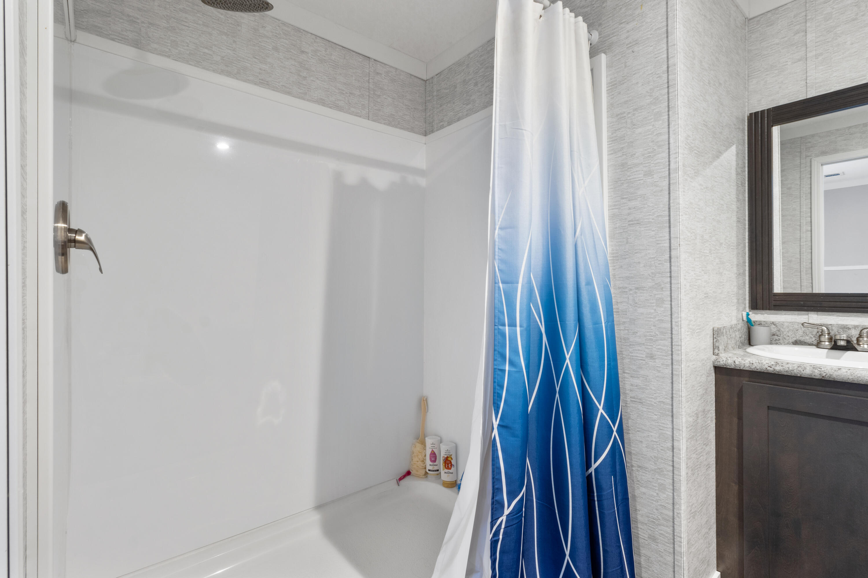MAGNOLIA BAYE - Residential